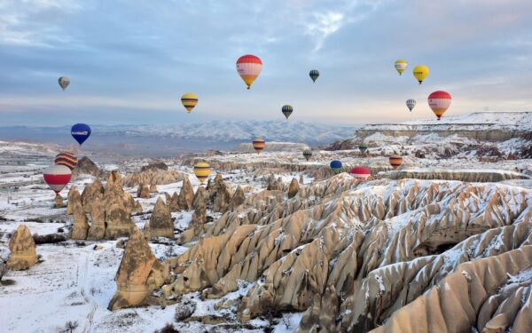Capodanno in Turchia: Fiaba dโInverno tra Cappadocia e Istanbul