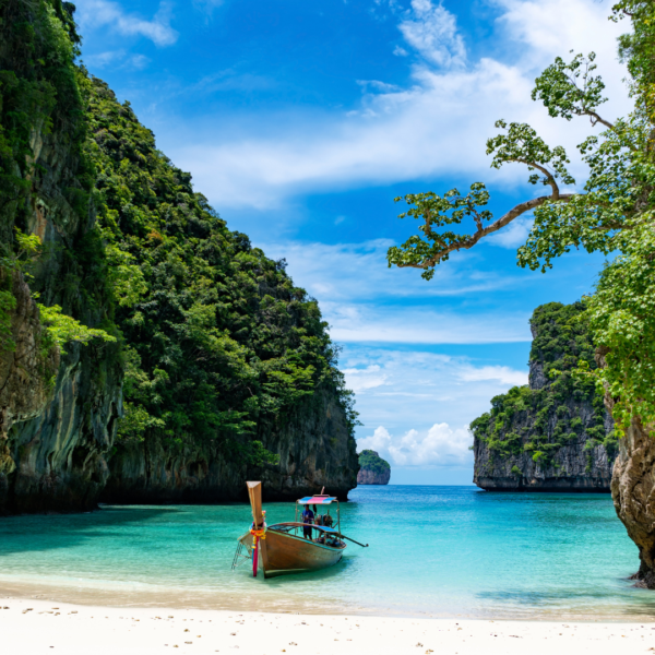 Capodanno in Thailandia: tra i templi di Bangkok, Chiang Mai e le spiagge di Phuket